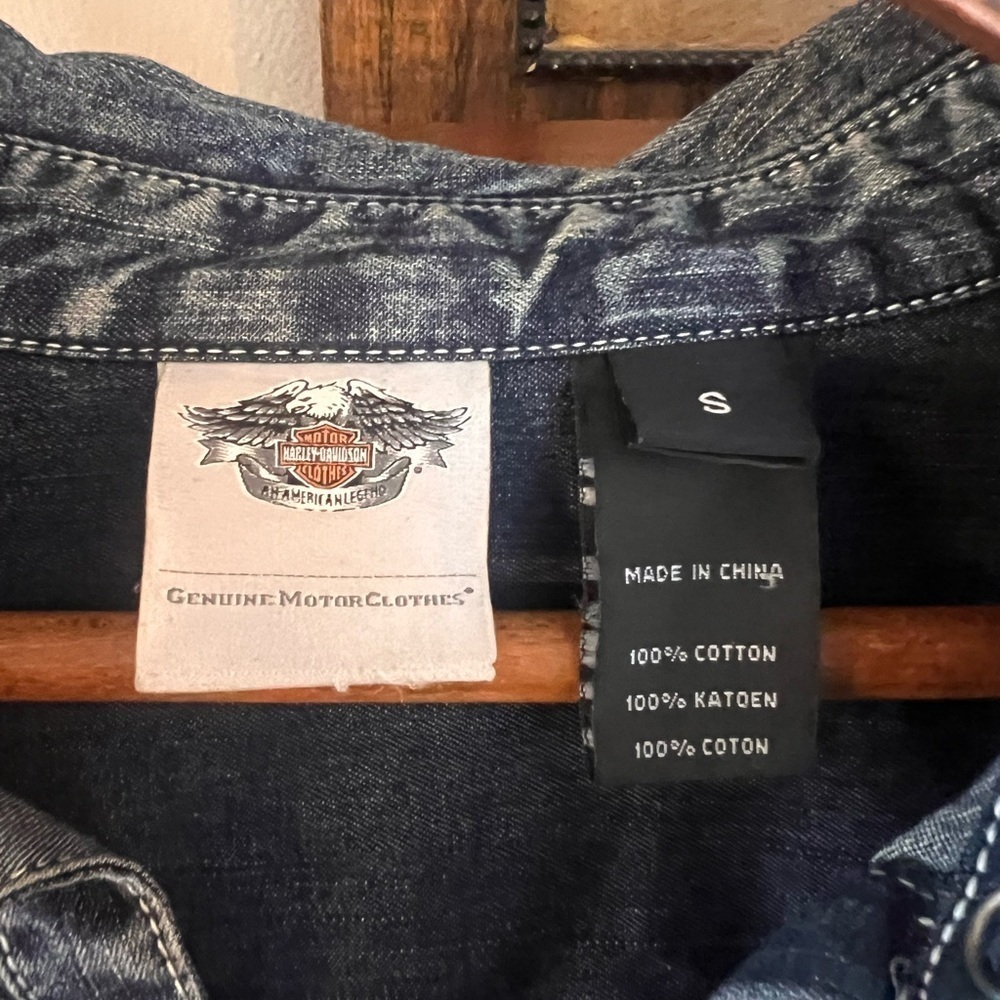 Harley-Davidson Denim Snap Button Shirt Size Small - Picture 4 of 8